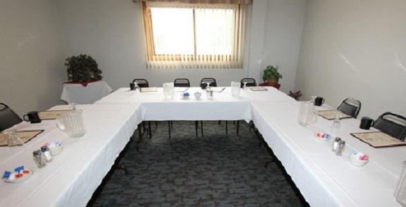Baraga Lakeside Inn מראה חיצוני תמונה